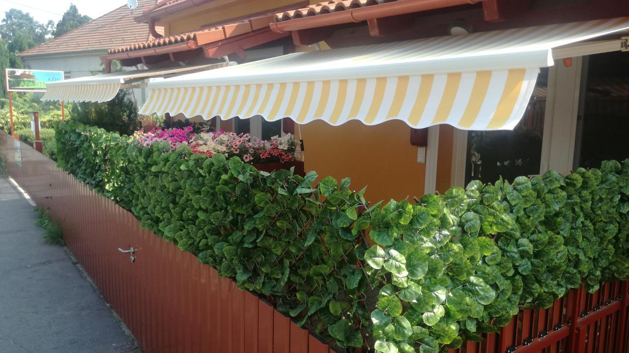 Kéri Vendégház Mosonmagyarovar Exterior foto