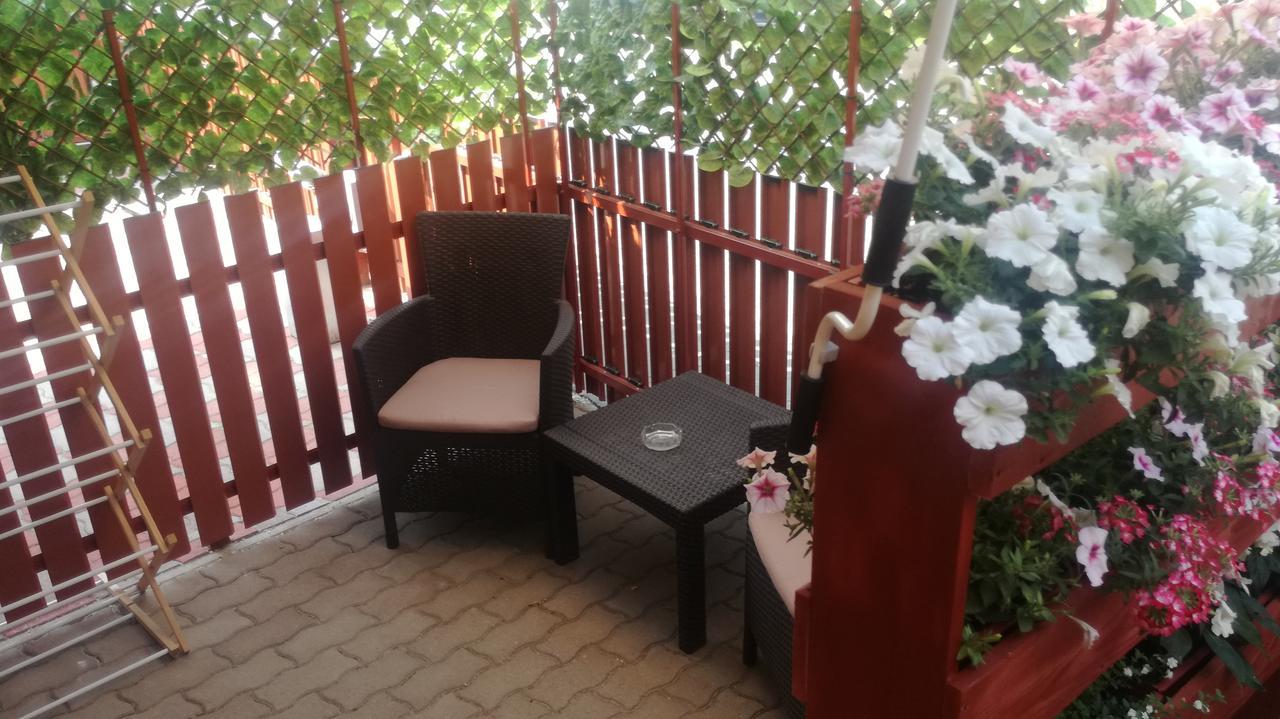 Kéri Vendégház Mosonmagyarovar Exterior foto